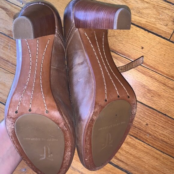 FRYE mary Jane strap slate. Good but we’ll worn condition - Picture 7 of 7